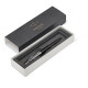 Parker Royal Jotter ezüst klipsz fekete golyóstoll (7010556000) Parker Royal Jotter ezüst klipsz fekete golyóstoll (7010556000)